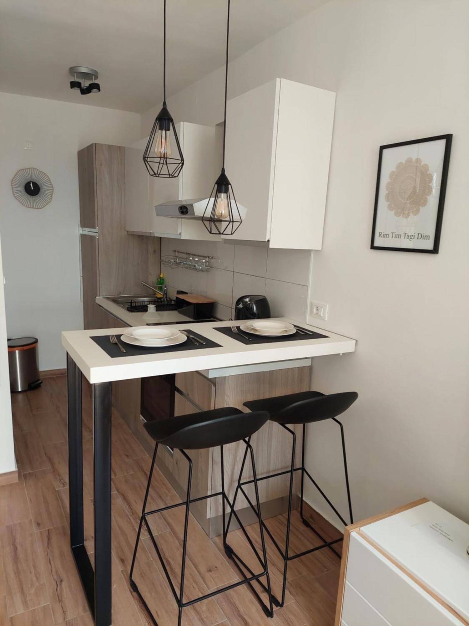 Studio apartman Kiara Bol Bagian luar foto